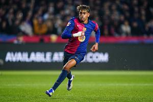 费迪南德金球奖候选二选一，亚马尔最终胜出：他是一代天才