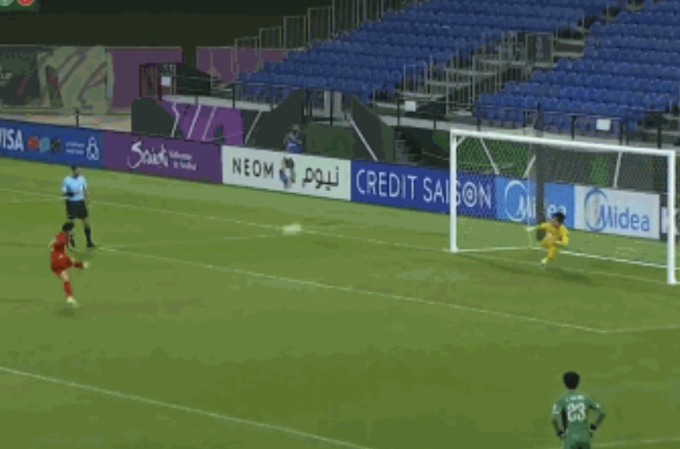 门“犟” 揪出韩国队头号罪人：点球战7扑救全猜错方向 6次扑右侧