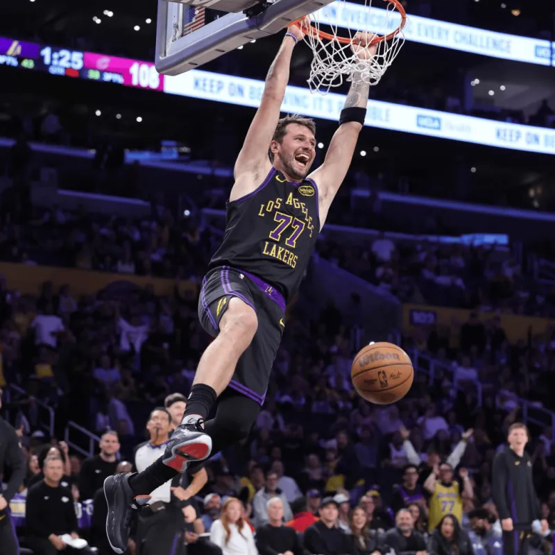 开云APP-联盟合并后单月最高分：乔丹676分、哈登610分、东契奇600分